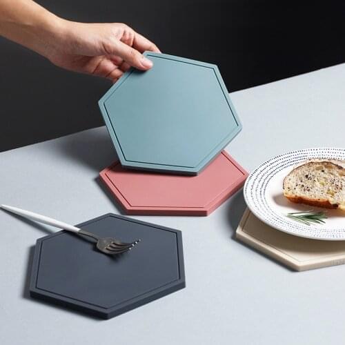 Placemat Insulation Pad Round Hexagonal Silicone Anti-scalding Non-slip Dining Table Casserole Mat Nordic Fashion Decorative Mat