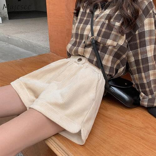 Shorts Women Corduroy Solid Buttons Loose Korean Style Students All-match Elegant Vintage Design Autumn Female Chic Tender Slim