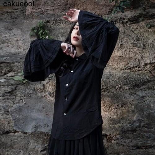 Cakucool 2019 spring and summer new dark wind drape trumpet sleeve simple fashion personality casual long-sleeved shirt women