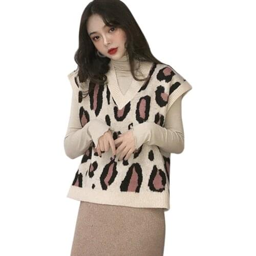 Womens Sleeveless Sweater Fashion Knitted Vest Women Casual Korean Pullover V-Neck Leopard Knitting Vest Woman
