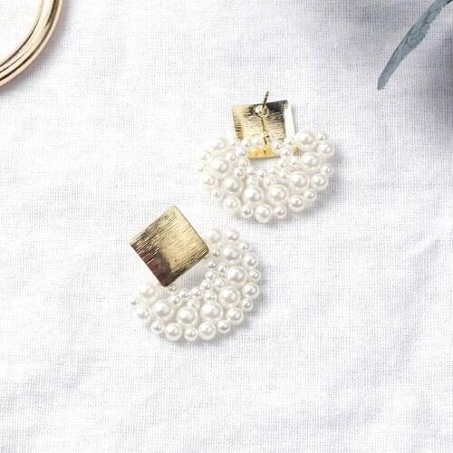 2021 Fashion Imitation Pearl Stud Earrings for Women Wedding Jewelry Accessories Temperament Elegant Pendant Earrings