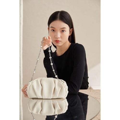 MONDO ЛО Women's Shoulder Bags