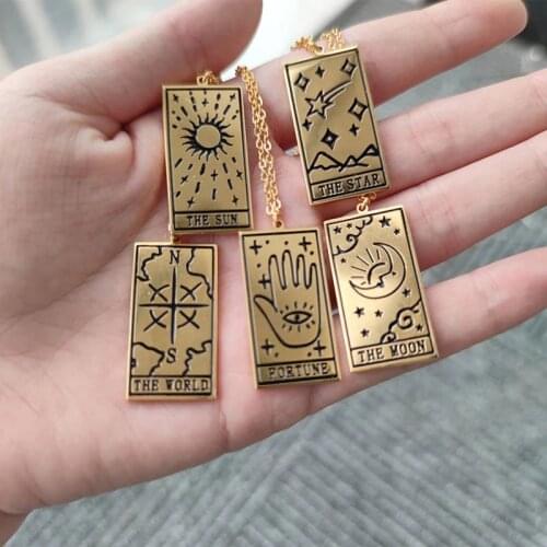 URING Vintage Necklaces