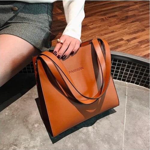 Autumn and winter large-capacity bag retro handbag 2020 new simple fashion soft leather shoulder tote bag