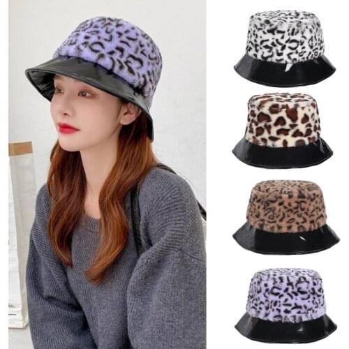 Women Winter Fuzzy Plush Leopard Bucket Hat Faux Patent Leather Short Brim Harajuku Outdoor Warm Fisherman Cap