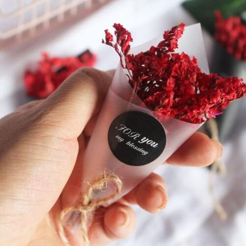 Mini Dried Flower Gypsophila Gift Bouquet for Present Box Filler Decoration Red Grass Bouquets Holiday Gifts Tiny Flower