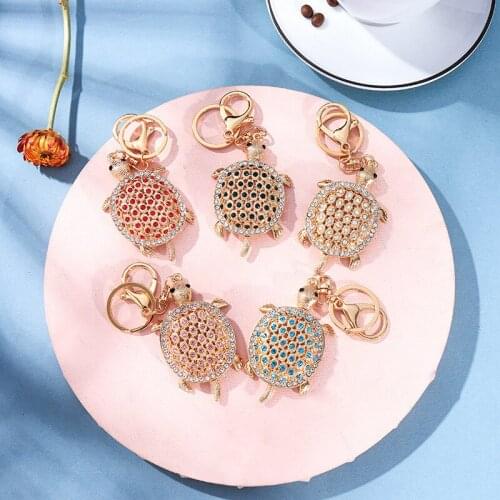 XDPQQ fashion tortoise keychain creative female bag pendant metal three-dimensional rhinestone key ring gift