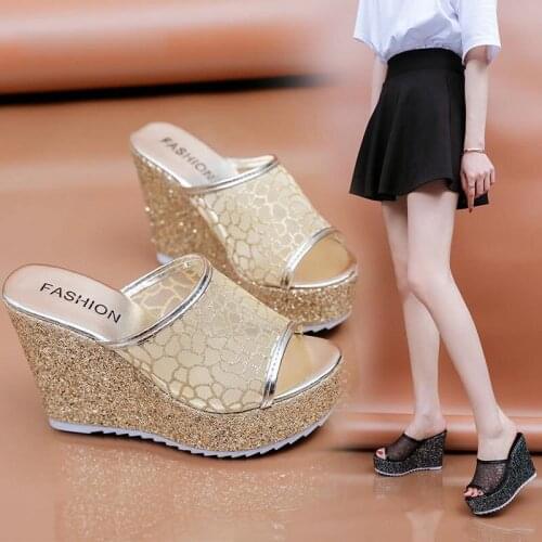 2021 New Fashion Gold Women Summer Slippers Platform Shoes (4cm) Out Room 11cm High Heels Wedges Solid Mesh Woman Slides