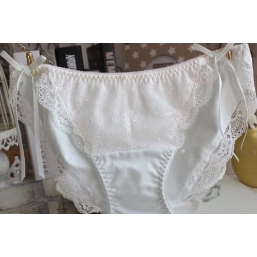 2018 New Arrival M L Princess Lovely Cute Lolita Kawaii Princess Lace Embroidery Panties Calcinha Underwear Brief WP413