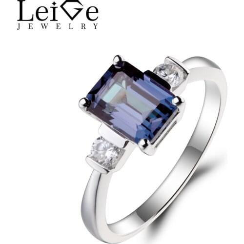 Leige Jewelry Alexandrite Ring Promise Ring Emerald Cut Color Changing Gemstone June Birthstone 925 Sterling Silver for Women