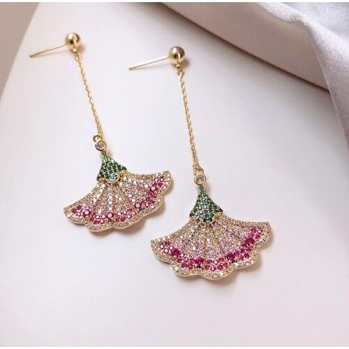 USTAR Bling crystal Leaf Long Drop Earring for Women Full Rhinestone Dangle Earring Statement Fashion Party Jewelry gifts