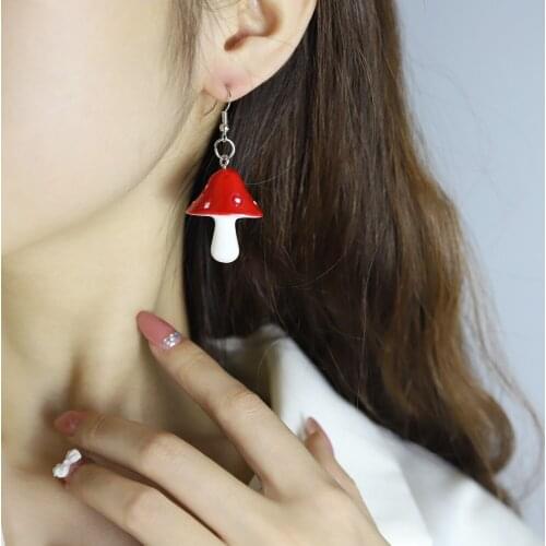 Vintage Ladies Mushroom Earrings Environmental Theme Bohemia Female Girl Plant Metal Boho Hook Long Pendant Earrings 2021 Trendy