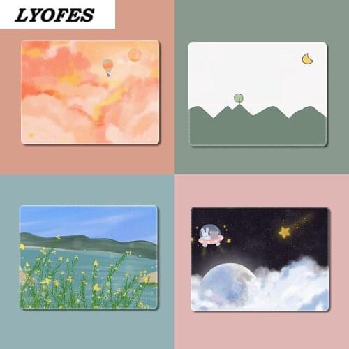 Mouse Pad Gaming Desk Mats Laptop Mouse Mat Cute Mouse Pad Writing Desk Mat for Mouse Mice Kawaii Office Accessories 22x18cm