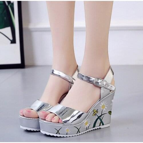 Spring and Summer New Fish Mouth Hollow Super High Heel Womens Shoes Fashion All-match Buckle Women Sandals Women