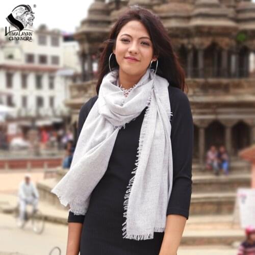 100% cashmere Light Grey scarf Four Side Fringe Fashinable and Warm soft Made in Nepal Export to Japan SGS test Passed