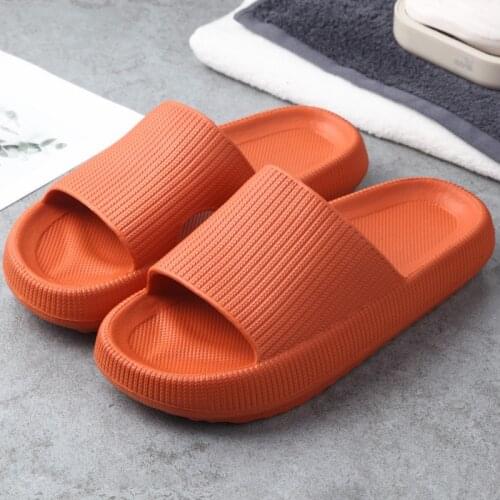 Women Men Summer Fashion Slippers EVA Soft Sole Slide Sandals Beach Thick Platform Bathroom Shower Flip Flops Home Couple Shoes