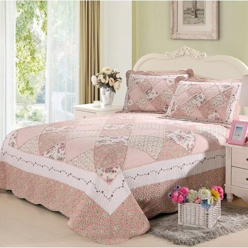 CHAUSUB Pink Quality Patchwork Quilt Set 3pcs Pastoral Cotton Quilts Quilted Bedspread Sheets Pillowcase Coverlet King Size