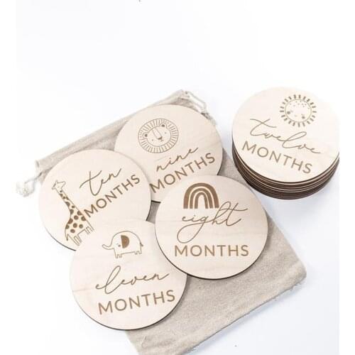 Safari Baby Milestone Cards pregnancy new baby gift Wood monthly milestone discs cards Baby Props Newborn Photography Spanish