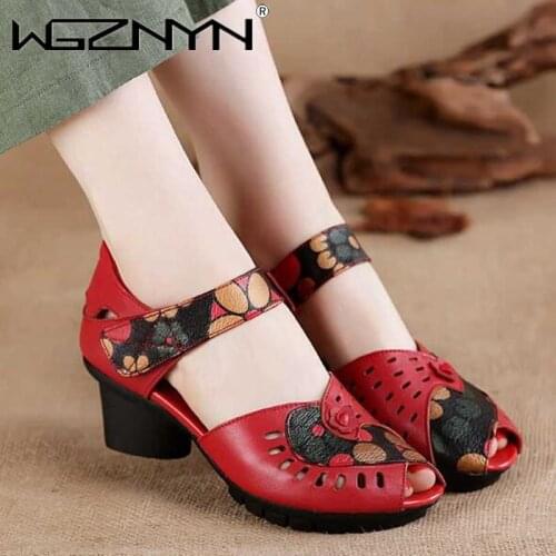2021 Summer Designer Style Fashion Genuine PU Leather Floral Breathable Hollow Sewing Peep Toe Women Sandals Flowers Lady Shoes