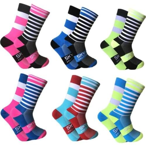 Wear-resistant Sports Socks Smooth Surface Not Easy to Damage Deformation Cycling Basketball Socks Printing Sports Running