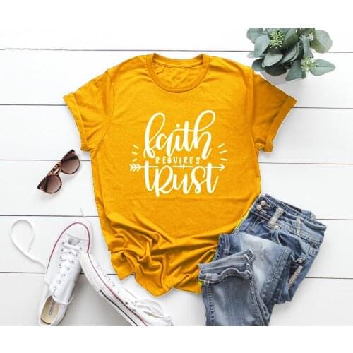 Faith Requires Trust Christian T-Shirt Hipster Inspirational Religion Shirt Jesus Faith Vintage Grunge Gifts Lover Slogan Tops