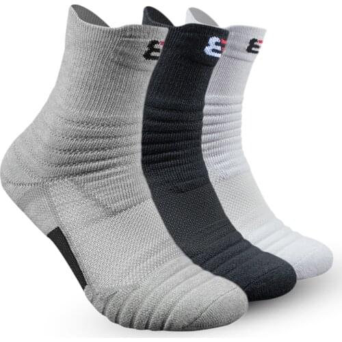 1 Pair Of Sports Socks Man Basketball Socks Middle Tube Thickening Towel Bottom Cotton Socks For Run Badminton Tennis Sport Sock