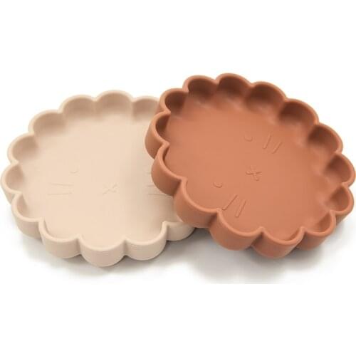 Baby Silicone Feeding Plate Flower Shape BPA Free Non-Slip Suction Dishes Food Grade Silicone Tableware for Kids Toldder Infant