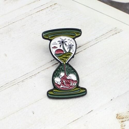 Cartoon green hourglass enamel brooch sunset coconut tree skull horror island alloy badge clothes lapel personality fashion gift