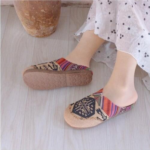 Vintage Thai embroidered classical Shoes straw woven hand-sewn couple slippers men women Thailand National Ethnic leisure shoes