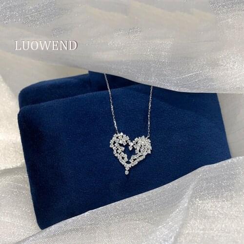 LUOWEND 18K Solid White Gold Pendant Necklace Real Natural Diamond Women Engagement Necklace Hollow Heart-shaped Design