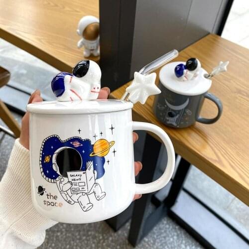 450ml Korea Creative Space Astronaut Porcelain Mug With Spoon and Lid Coffee Milk Tea Cup Student Kid The Best Birthday Gift