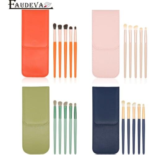 5 Pcs Mini Makeup Brushes Set Travel Portable Soft Eye Shadow Foundation Powder Eyelash Lip Concealer Blush Make Up Brush Set