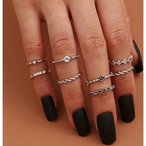 8 Pcs/Set Vintage Silver Color Crystal Knuckle Rings Set for Women Geometric Round Twist Finger Ring Female Fashion Jewelry New