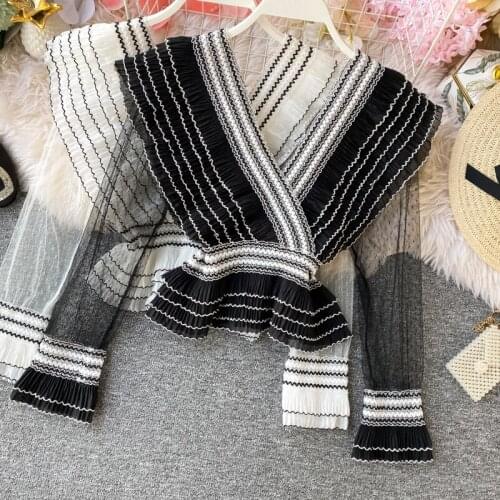 YGhan Black And White Blouses