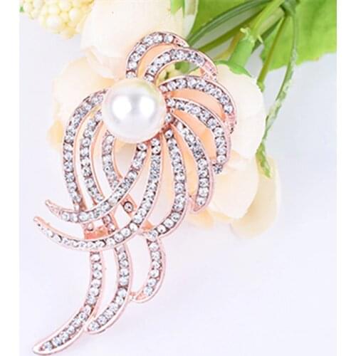 Fashion Elegant Woman Jewelry Vintage Crystal Imitation Pearl Flower Brooch Pins For Wedding Accessories Broches Gift Wholesale