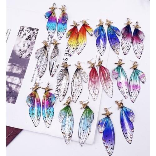 Minar Delicate Gradient Color Butterfly Simulation Wing for Women Creative Rhinestone Earrings Party Jewelry Accessories Hot