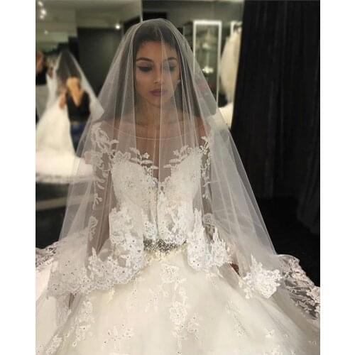 Luxury Arabic Ball Gown Wedding Dresses Sheer Neck Long Sleeves Lace Wedding Dress Beaded Court Train Plus Size Bridal Gowns