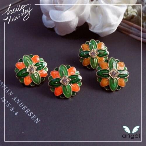 Plant Maple Leaf System Retro Western Antique French Hong Kong Style Palace