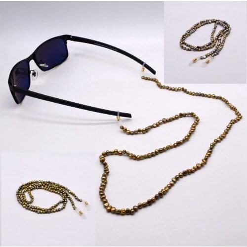 Green pearl glasses chain. Naturally shaped baroque pearls. Handmade pearl glasses chain. Glasses accessories