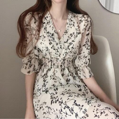 French Fashion Women Sweet Floral Print Half Puff Sleeve V-Neck Chiffon Slim Dresses Vintage Casual Long Dress 2021 Summer