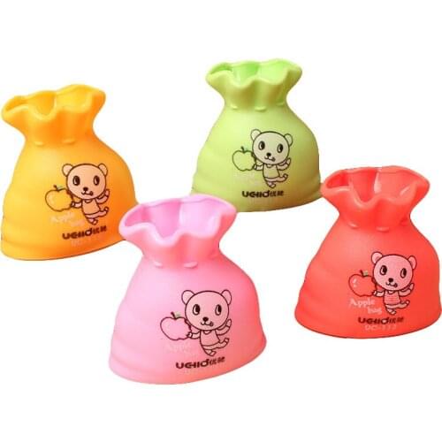 2pcs 4 Colors Random Mini Cartoon Apple Bag Pencil Sharpener Creative Kawaii Children School Instrument Pencil Cutting Tool