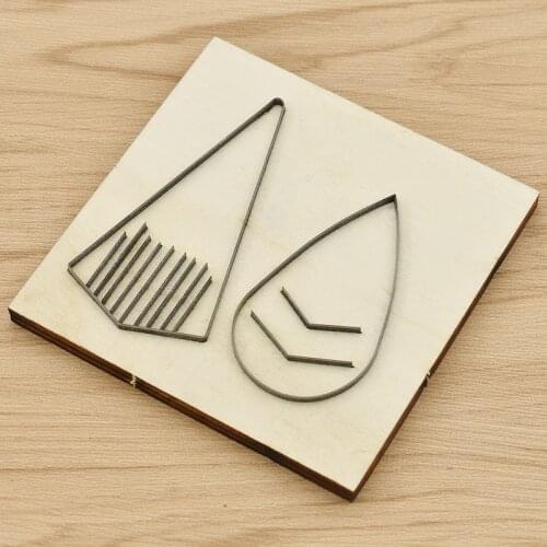 DIY Leather Crafts Cutting Model Handicraft Punching Tool Accessories Leather Cutter Mold For Petal Feather Pattern