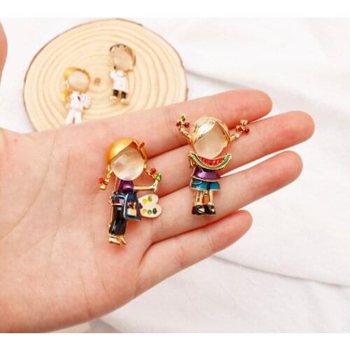 Opal Oil Fashion Girl With Bag Brooch Art Paiting Badge Pins Brooches Summer Eat Watermelon Women Girl Brooch Party Bag Button
