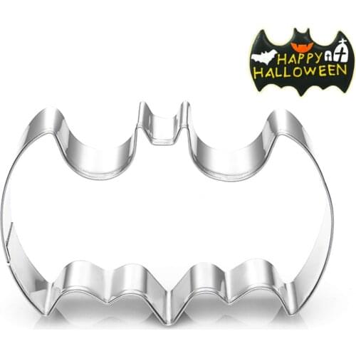 2018 1Pcs Stainless Steel 3D Batman Cookie Cutter Batman Biscuit Embossing Mould Cake Mold Kitchen Accessory Baking Pastry tool