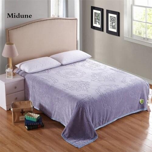 New 3D Carved Flannel blanket Adult autume winter Thick Warm Blanket Super Soft Coral Fleece Blanket adult double On The Bed