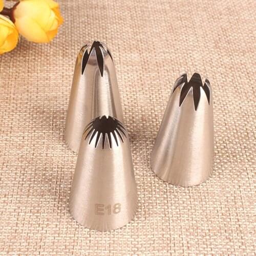 3pcs Medium Size Decorating Tips, Cream Cake Frosting, Piping Cupcake Nozzles, Cake Decorating Accessories