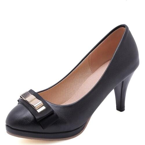 Early spring in 2019 new product high fashion with round head size 43 yards 32 - shallow mouth joker single woman shoes