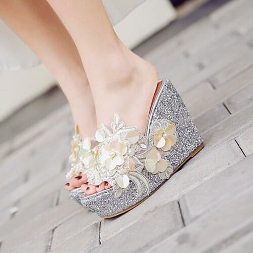 Large Size 34-40 Ladies Sandals Summer New Fashion Trend Sweet Lace Flowers Thick-Soled Wedges Super High-Heeled Slippers