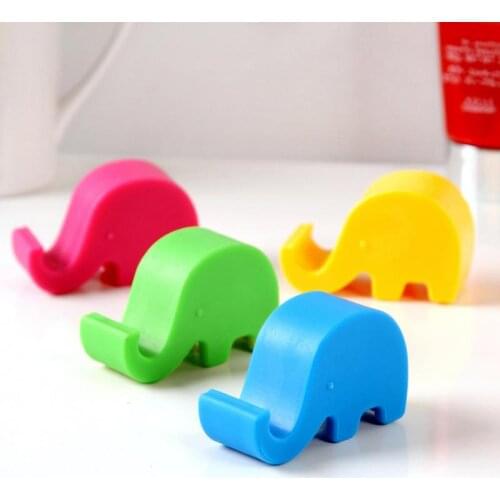 Universal Mini Cute Elephant Mobile Phone Stand Portable Plastic Desktop Stand Mobile Phone Stand Phone Tablet Stand