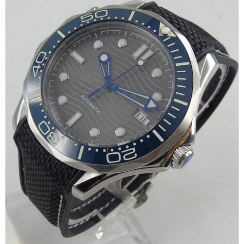 DREAMRUI Men's Watch